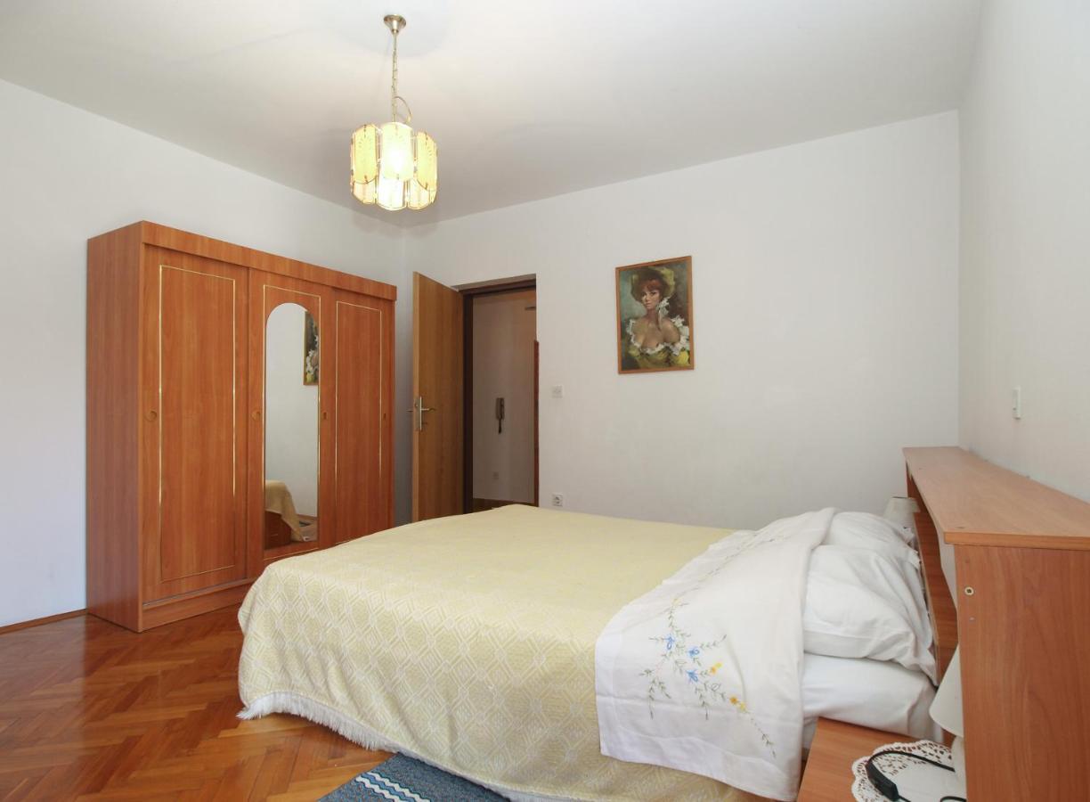 Apartments Evelina 1057 Pjescana Uvala Εξωτερικό φωτογραφία