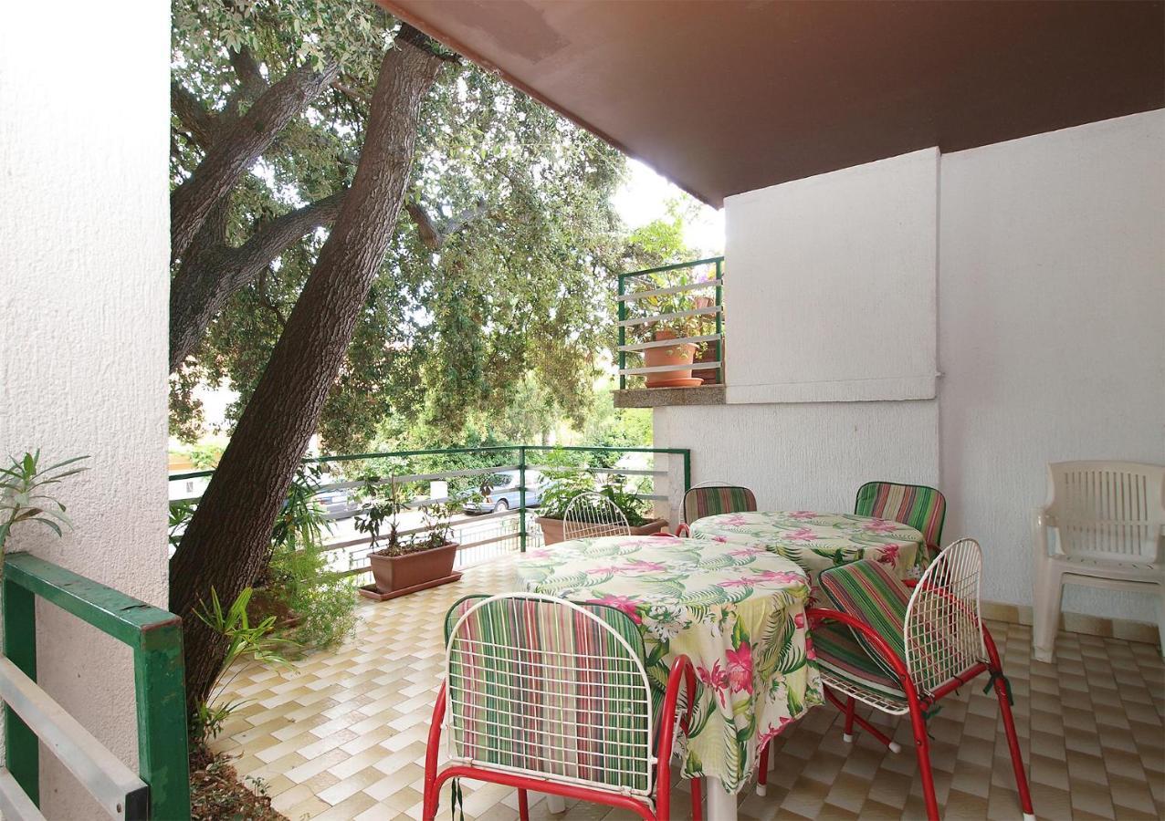 Apartments Evelina 1057 Pjescana Uvala Εξωτερικό φωτογραφία
